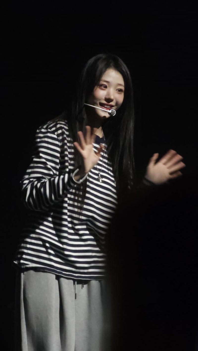 QWER 히나
