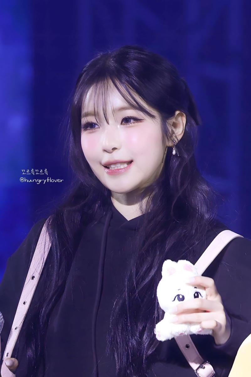 프로미스나인 백지헌