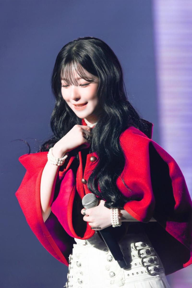 프로미스나인 백지헌