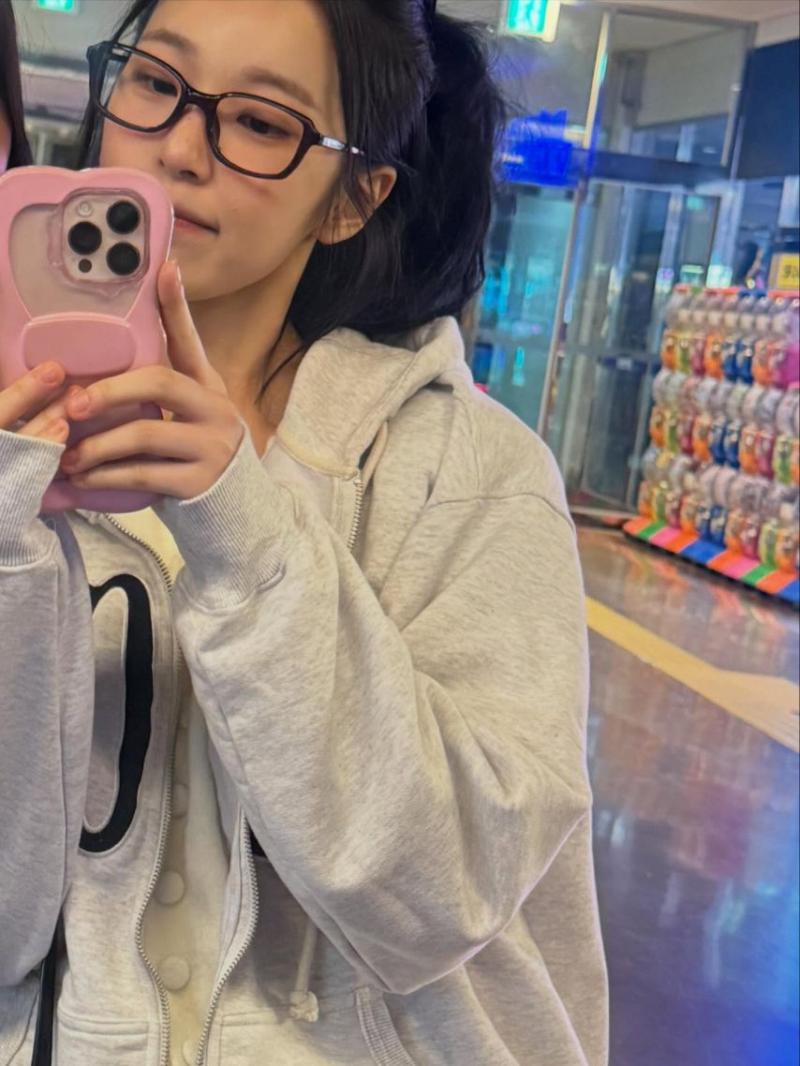 프로미스나인 백지헌