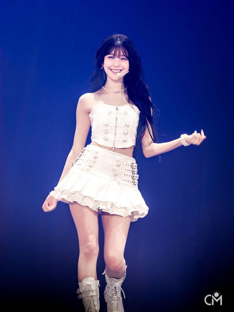프로미스나인 백지헌