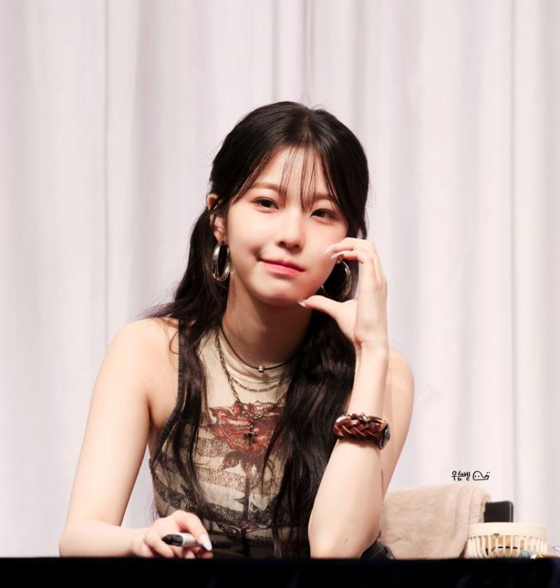프로미스나인 백지헌