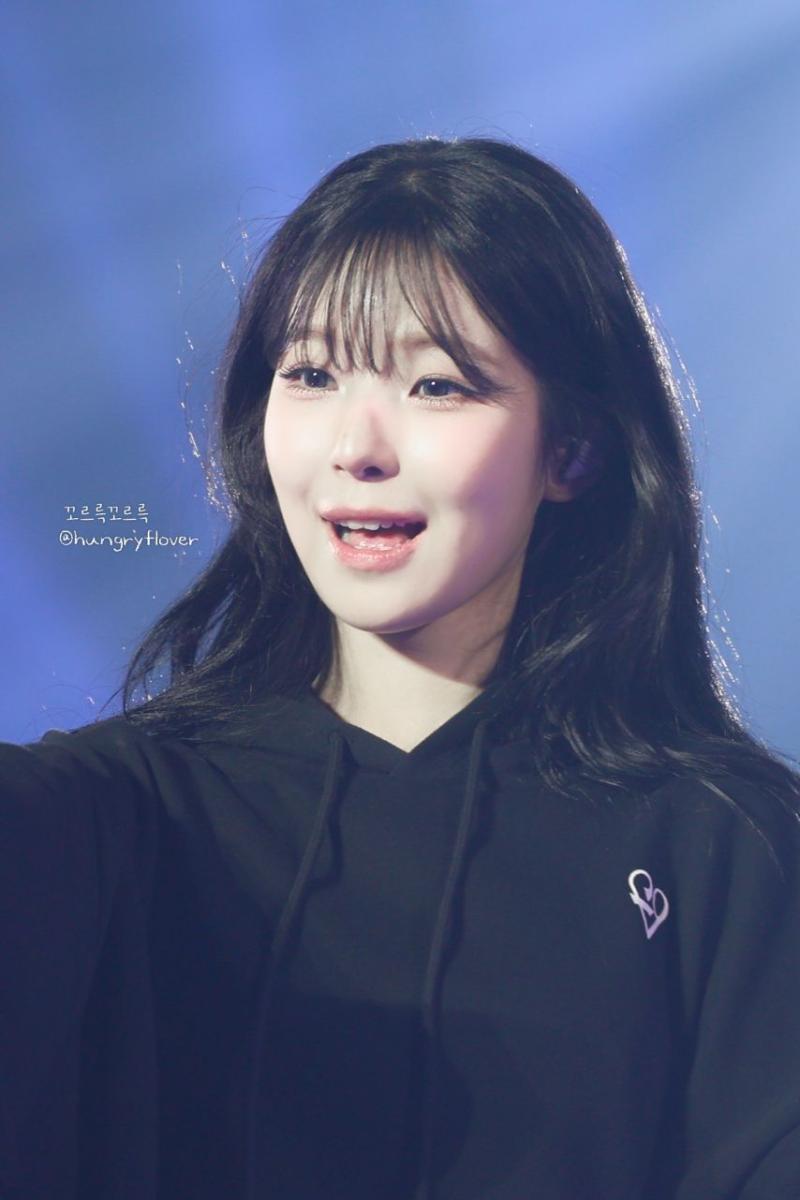 프로미스나인 백지헌