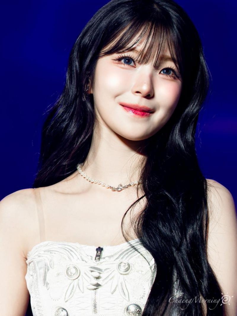 프로미스나인 백지헌