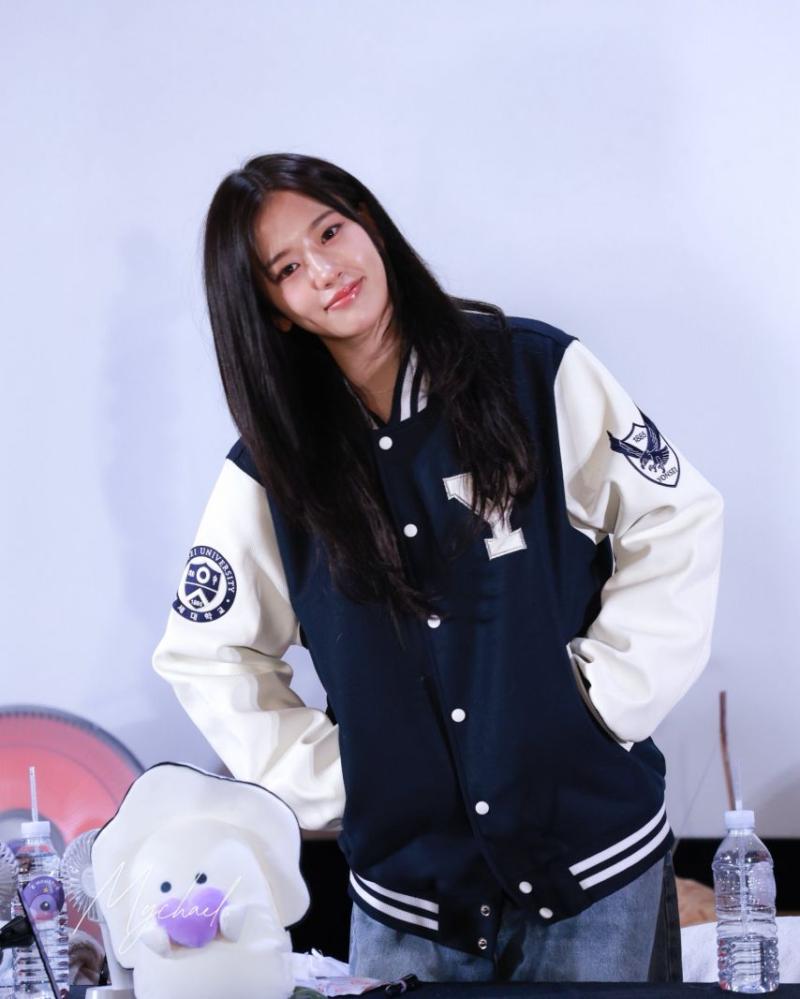 아이브 안유진