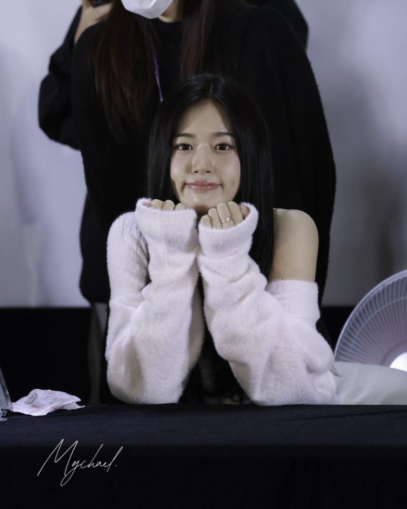 아이브 안유진