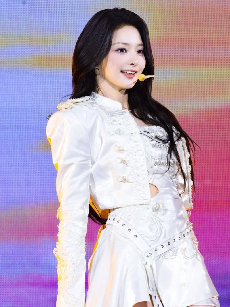 프로미스나인 (fromis_9) 이나경