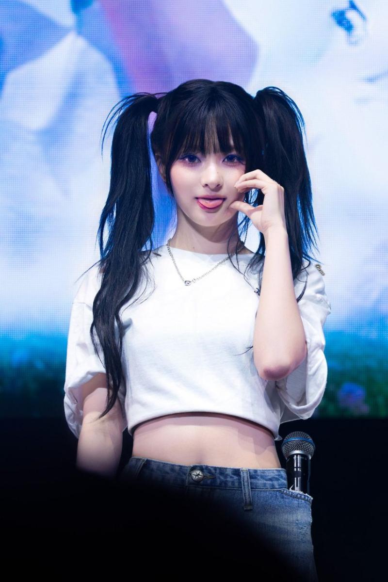 프로미스나인 이나경
