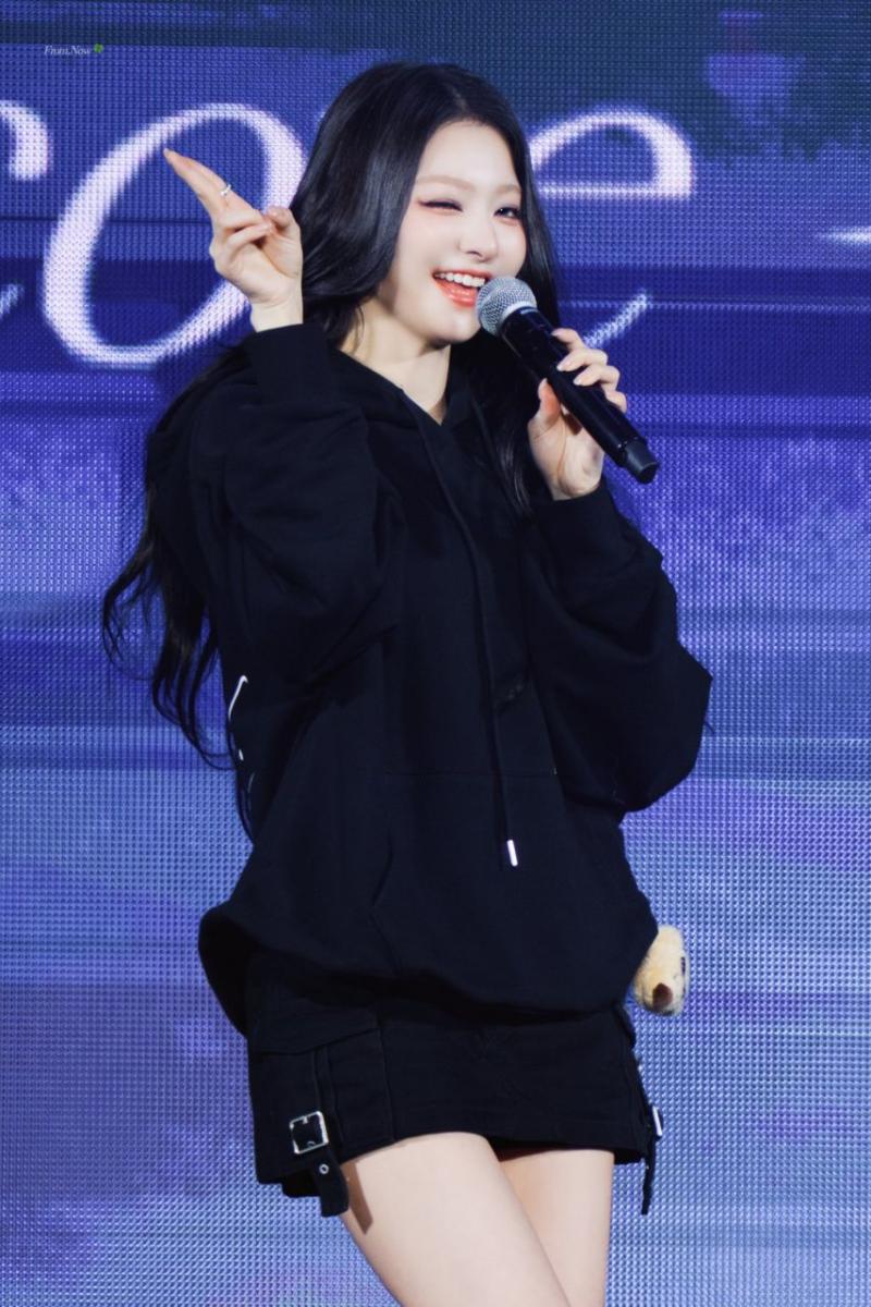 프로미스나인 이나경