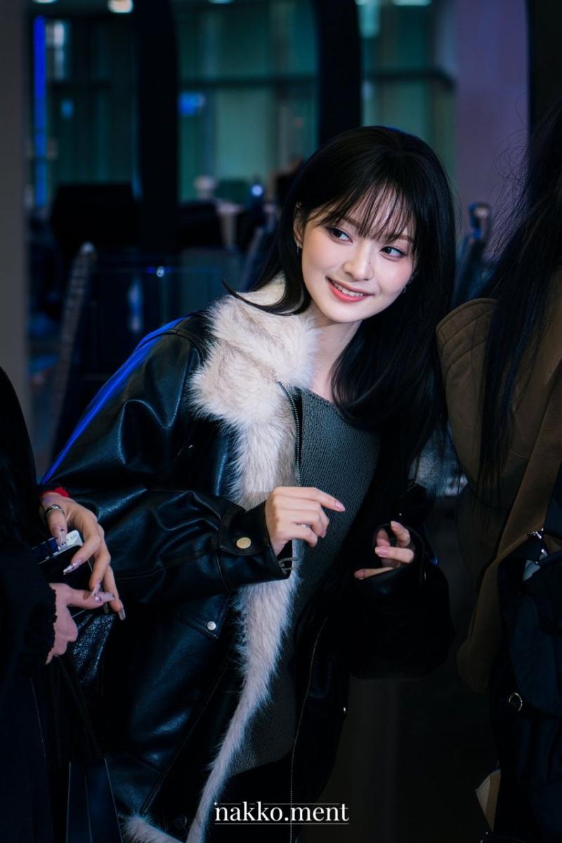 프로미스나인 이나경