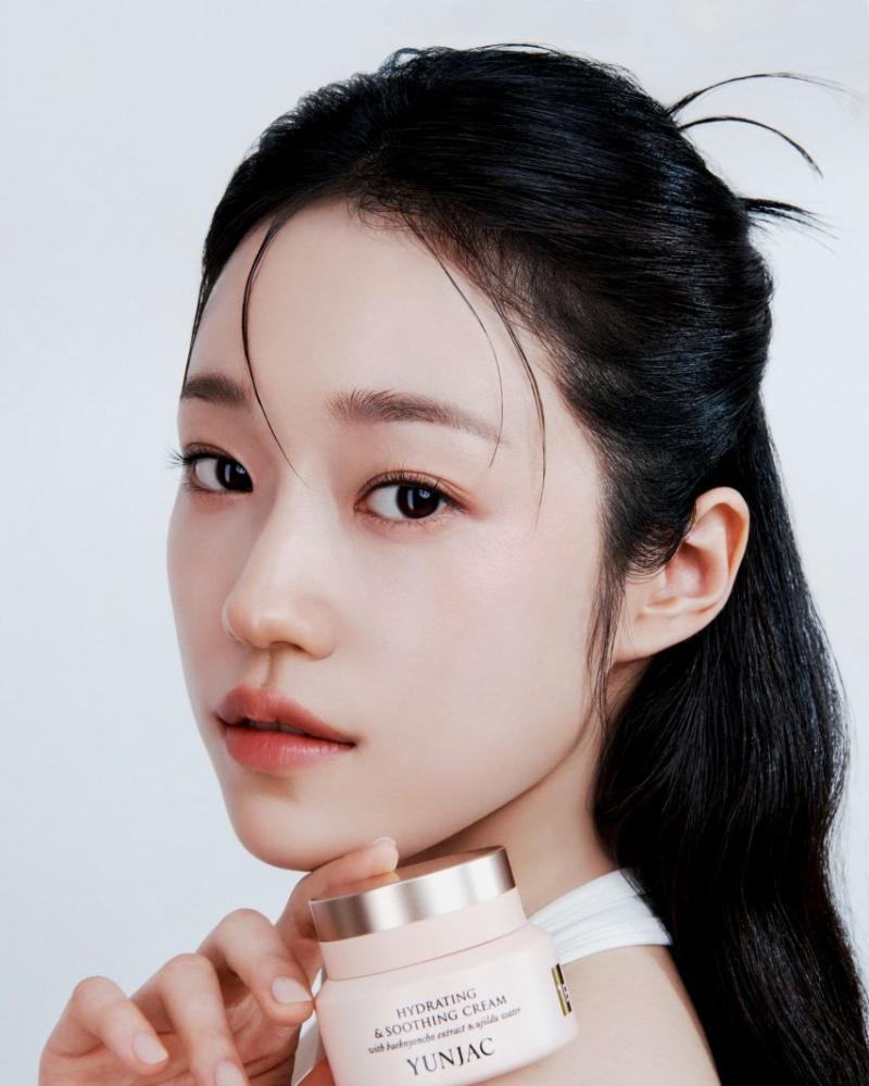 노윤서