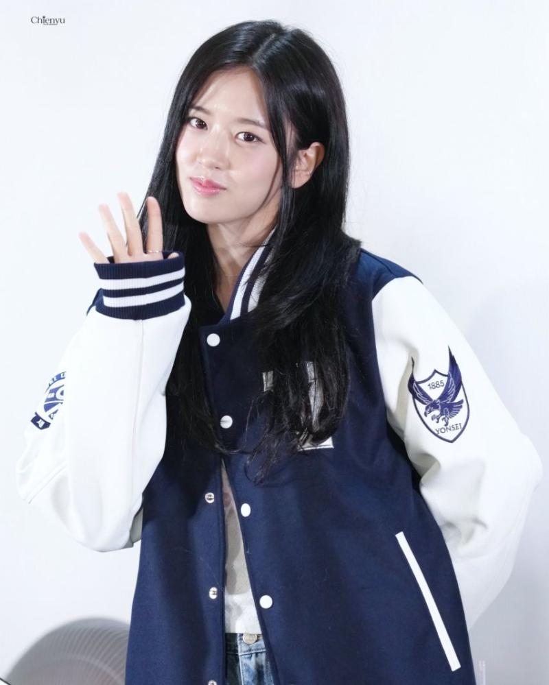 아이브 안유진