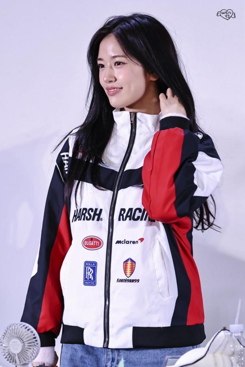 아이브 안유진
