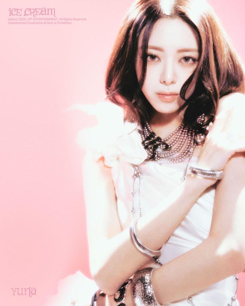 ITZY 유나 YUNA <Ice Cream> CONCEPT PHOTO
