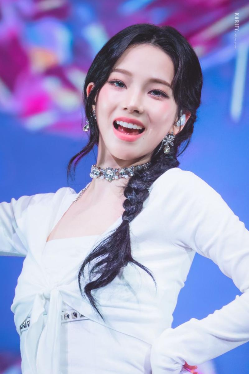 에스파 카리나
