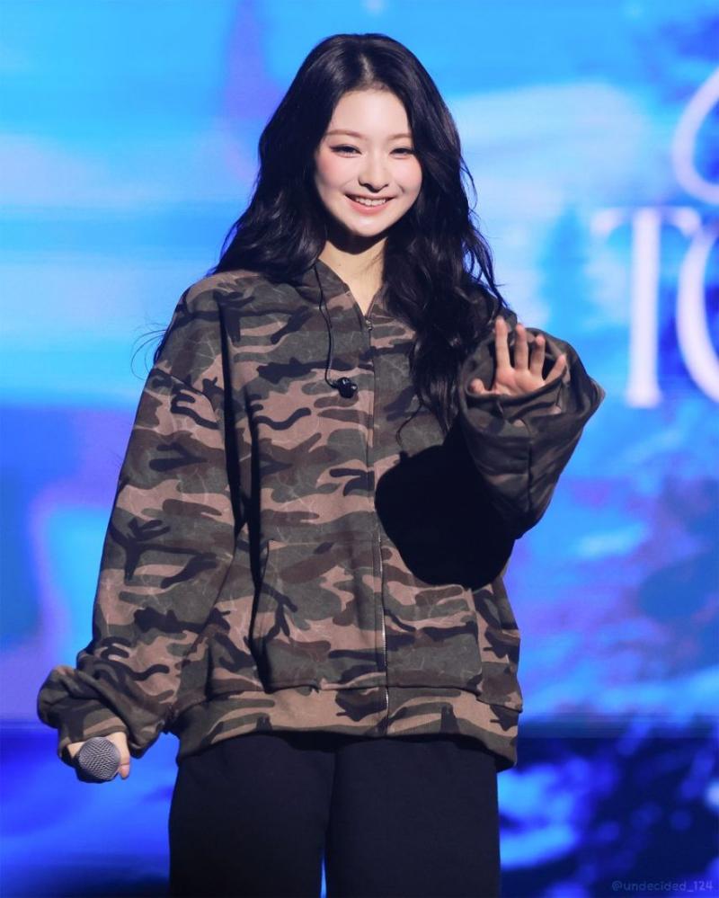 프로미스나인 이나경