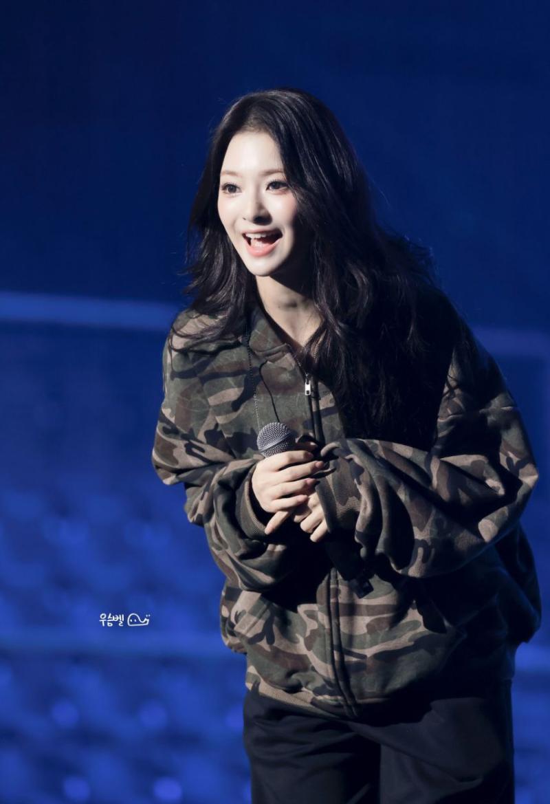 프로미스나인 이나경