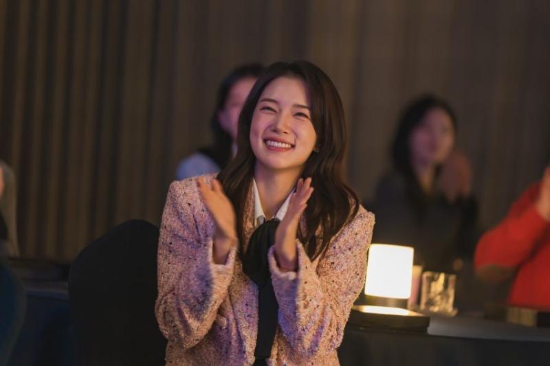 조윤서