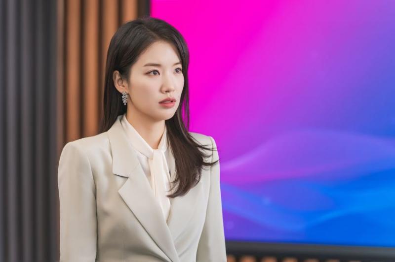 조윤서