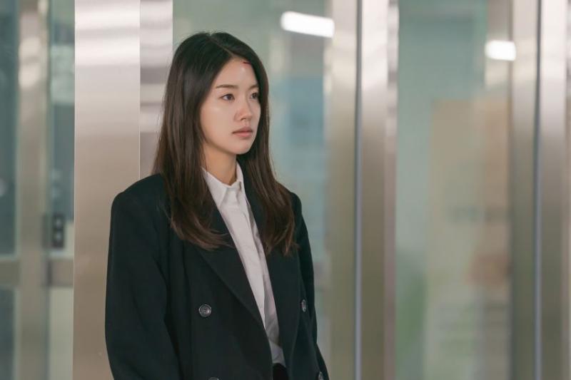 조윤서