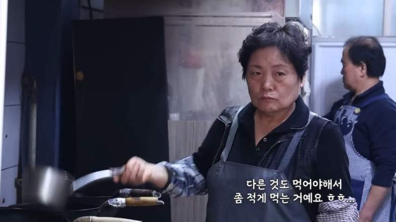 가성비 좋고 맛있는 한끼를 먹은 쯔양.jpg