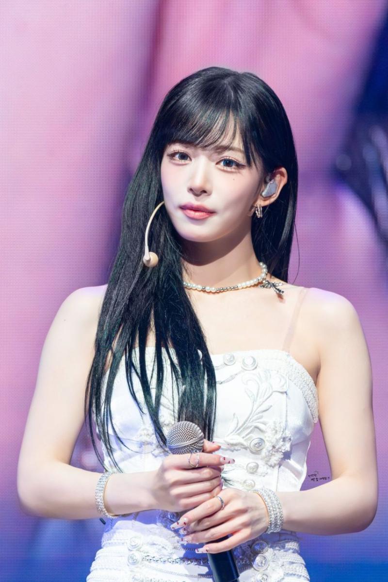 프로미스나인 이채영