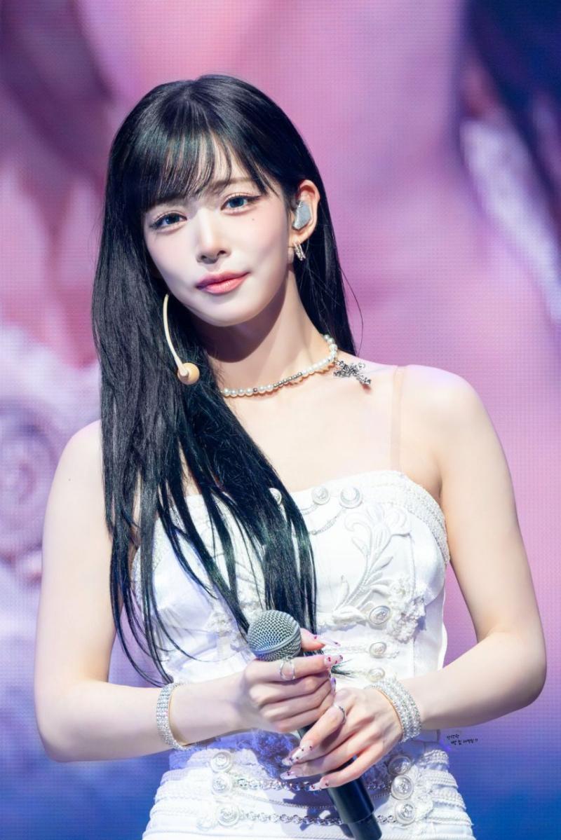 프로미스나인 이채영