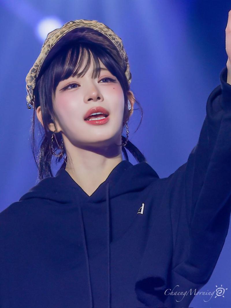 프로미스나인 이채영