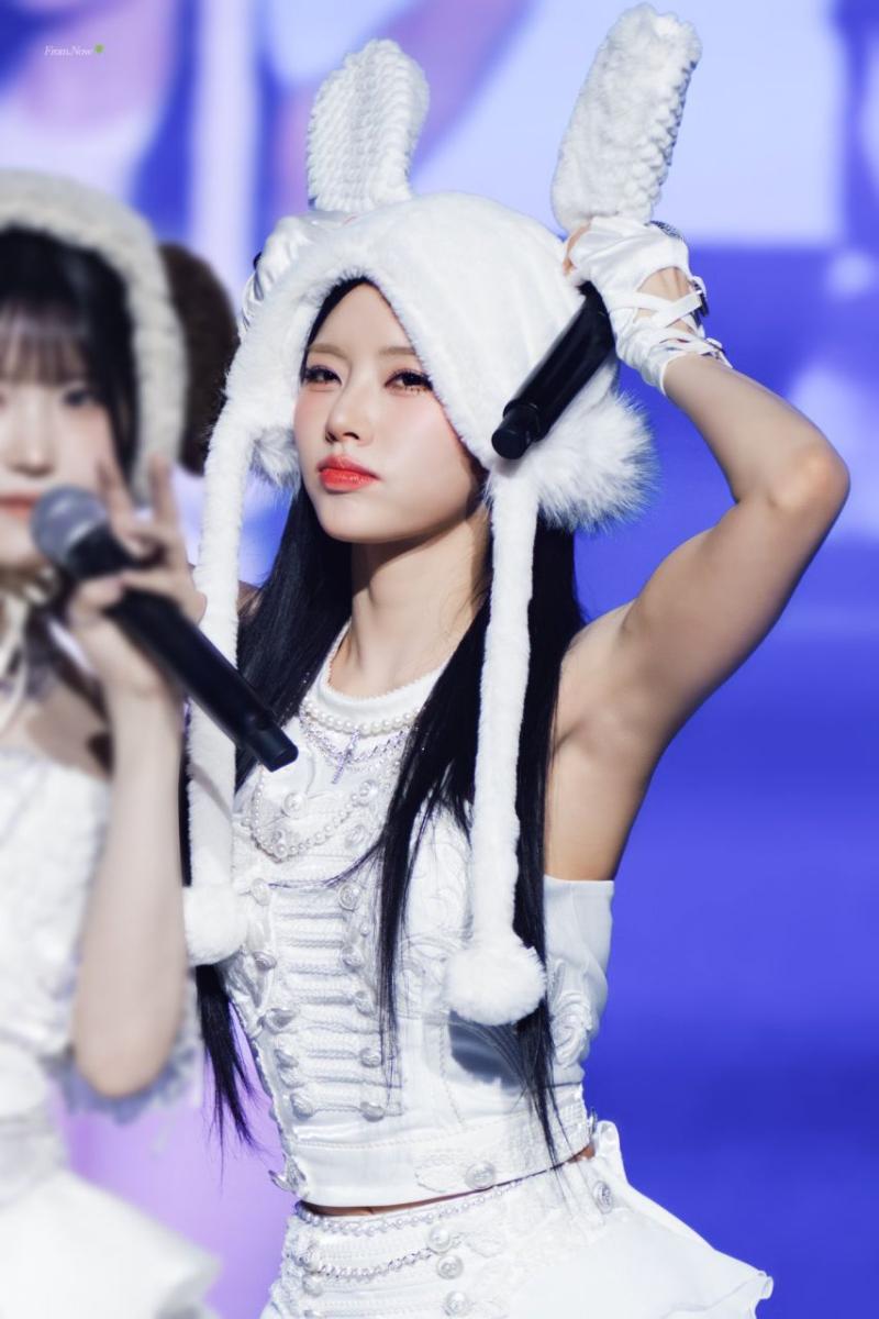 프로미스나인 박지원