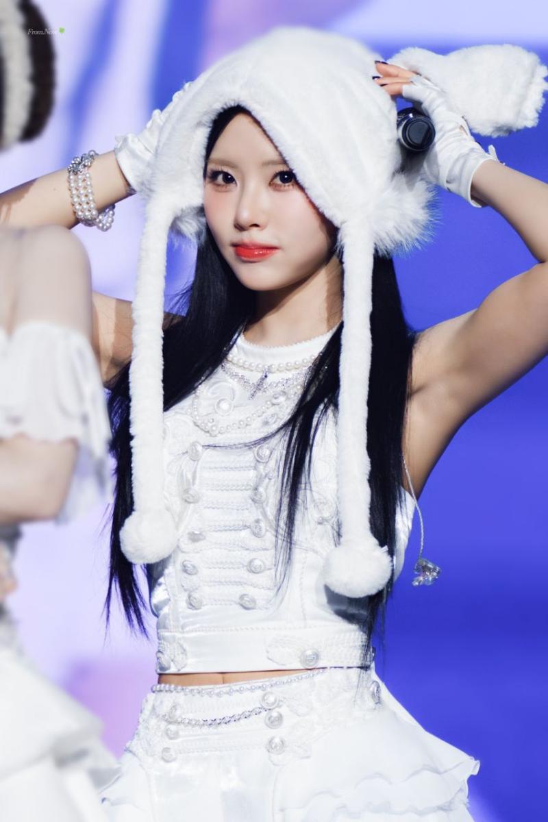 프로미스나인 박지원