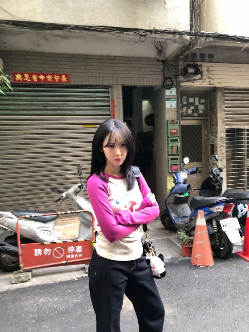 신비 VIVIZ비비지 인별