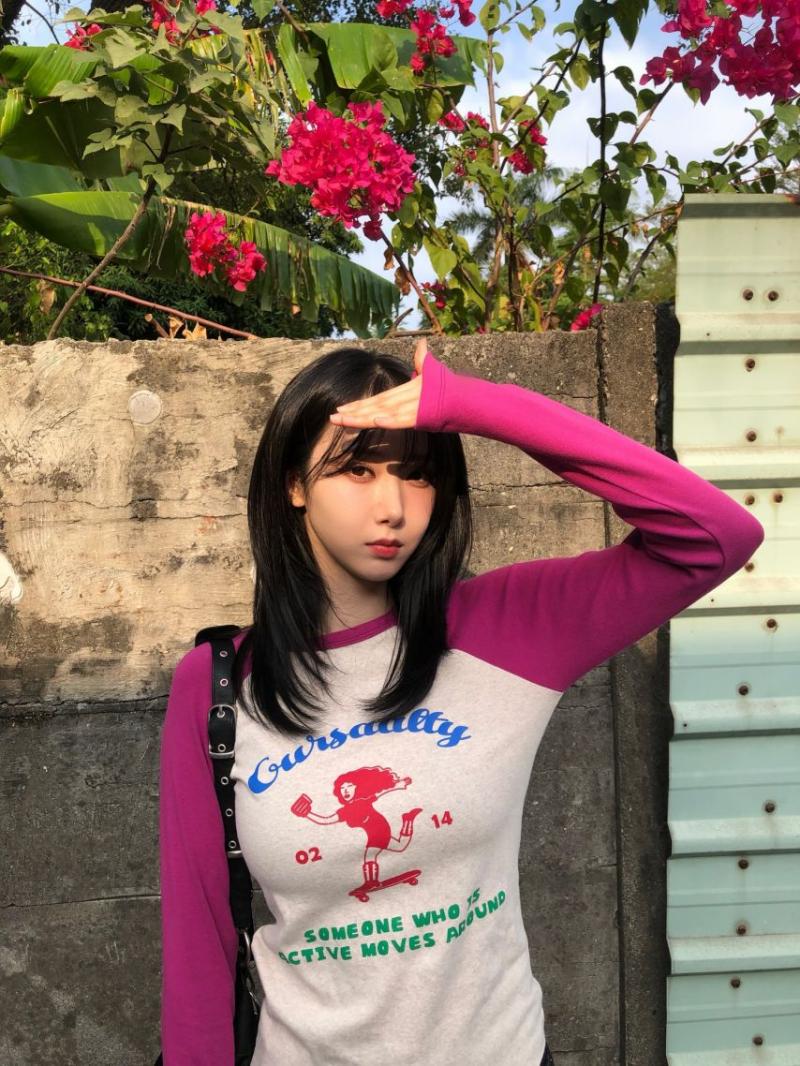 신비 VIVIZ비비지 인별