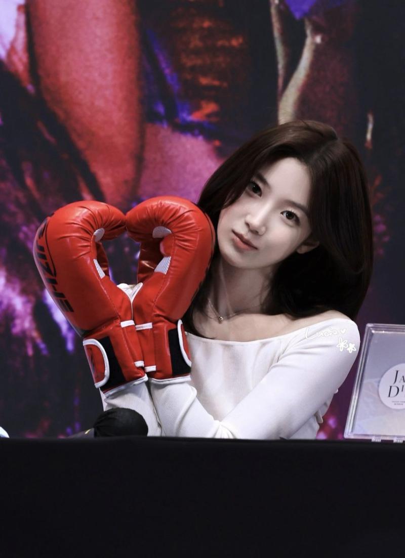 르세라핌 카즈하