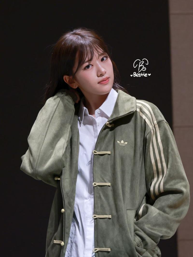 아이브 안유진 (6pics 추가)