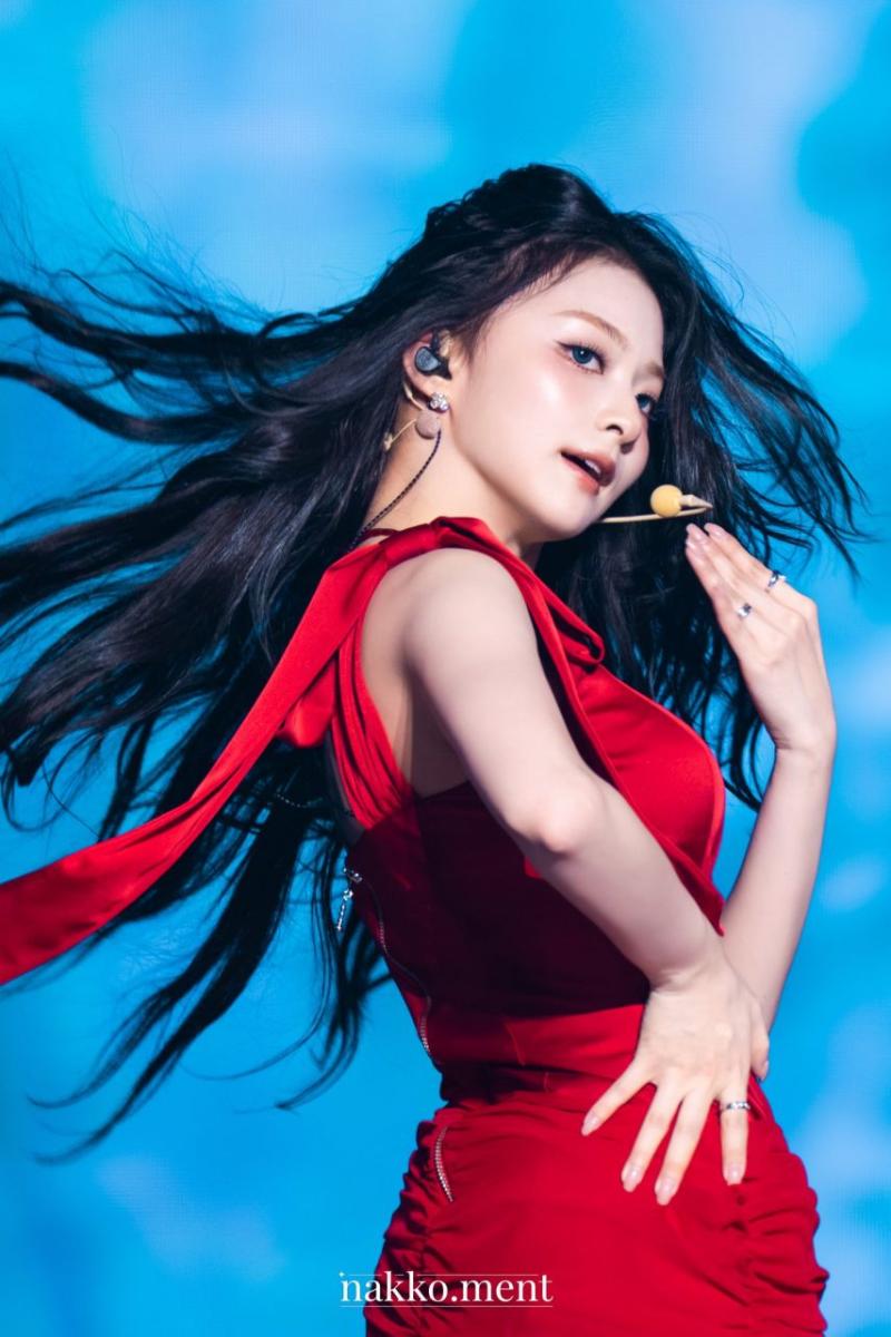 프로미스나인 이나경