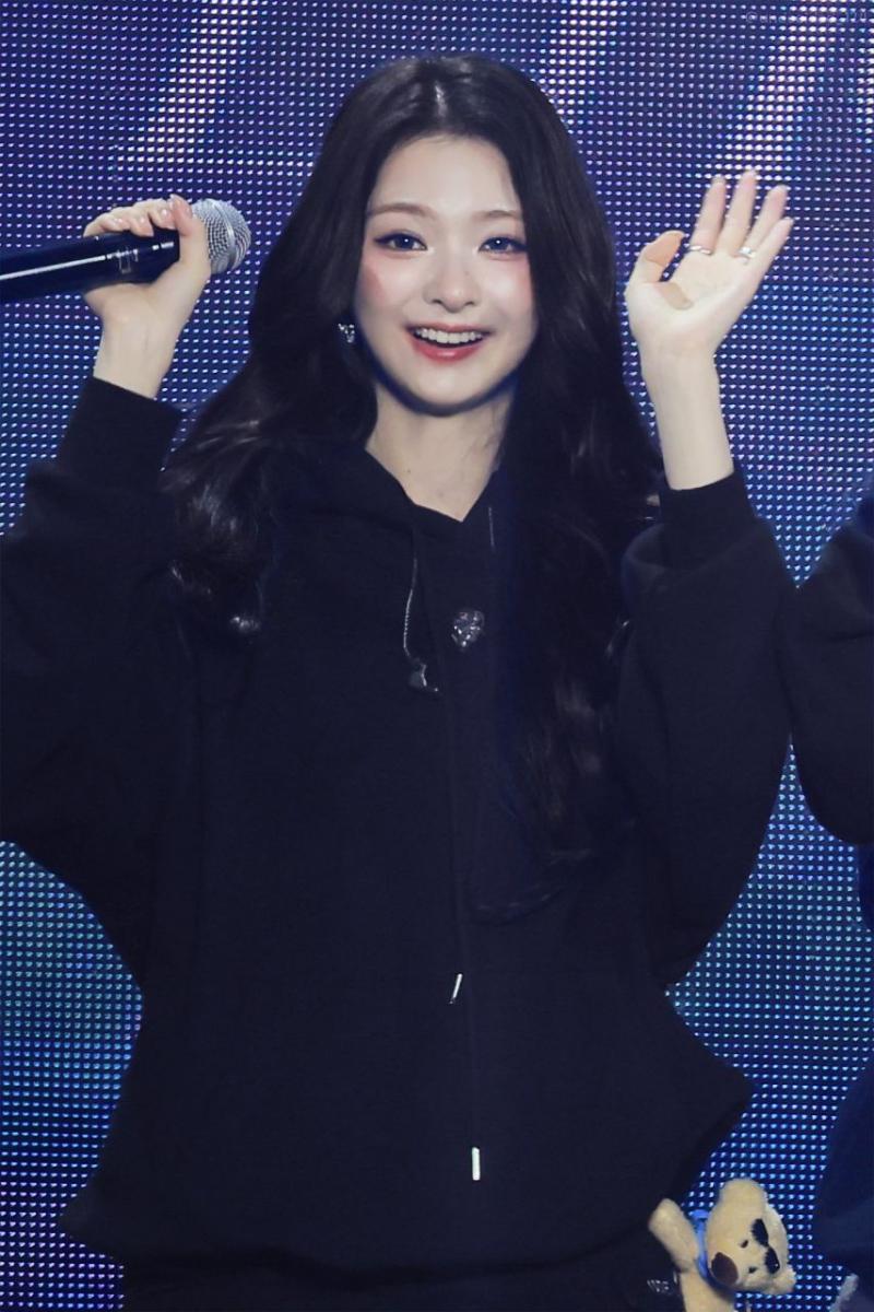 프로미스나인 이나경