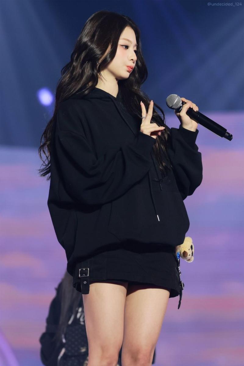 프로미스나인 이나경