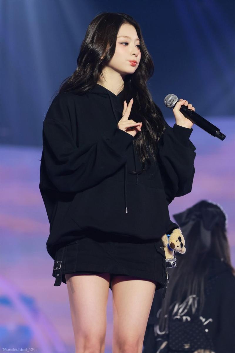 프로미스나인 이나경