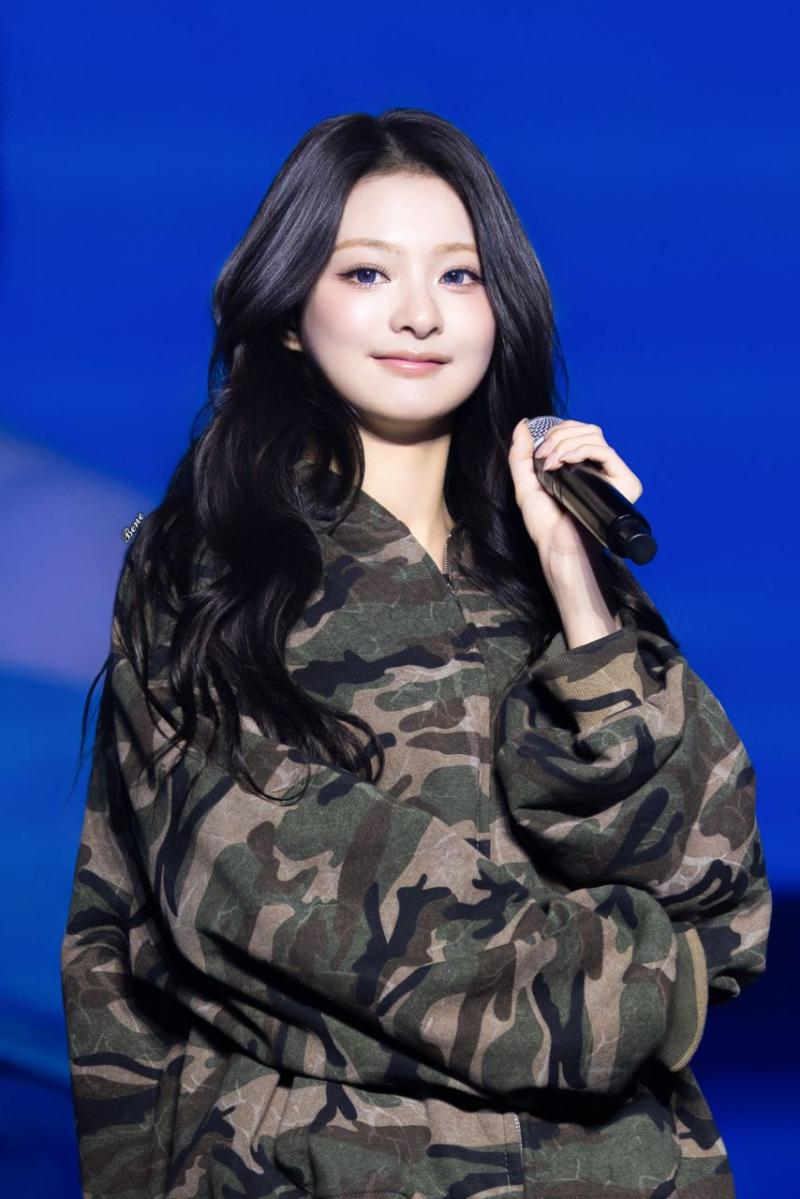 프로미스나인 이나경