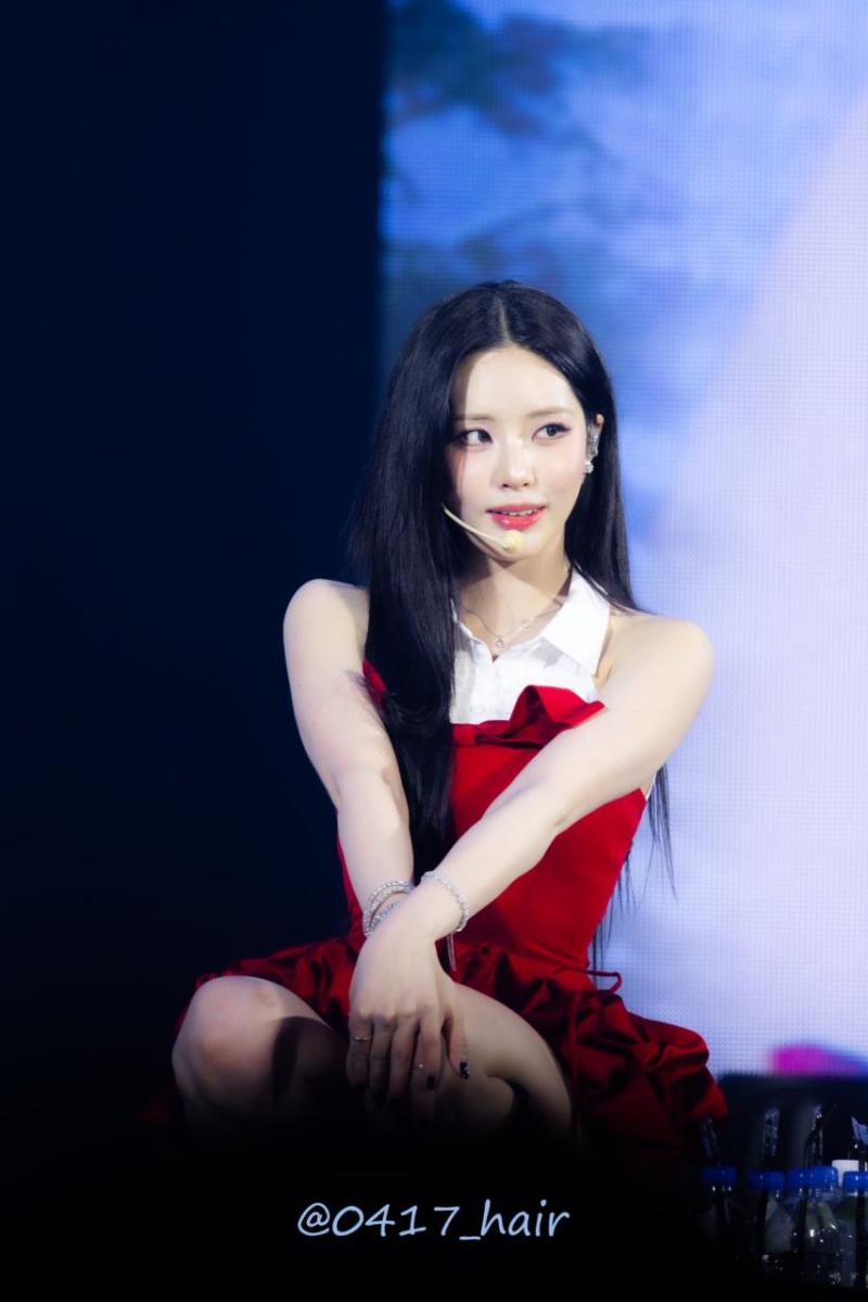 프로미스나인 박지원