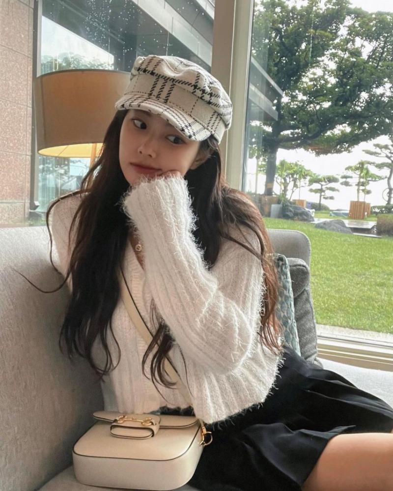 배우 강혜원