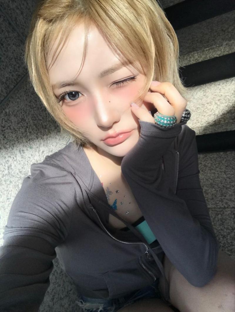 키키 지유, 수이