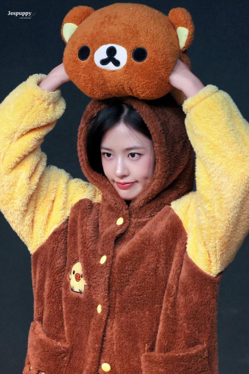 아이브 안유진