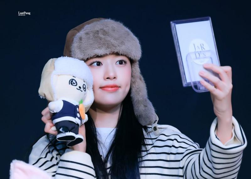 아이브 안유진