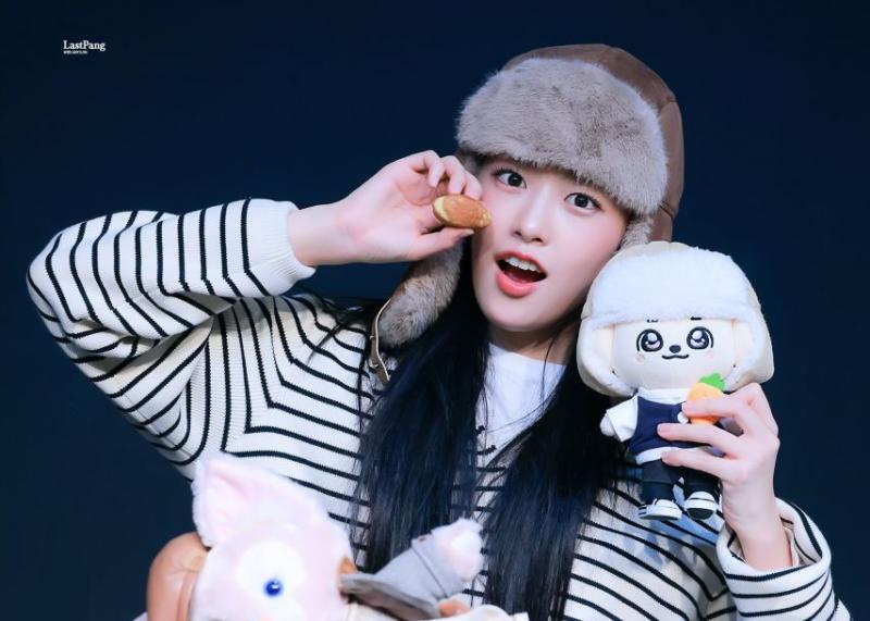 아이브 안유진