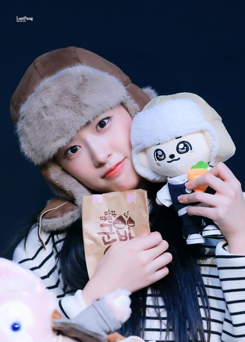 아이브 안유진