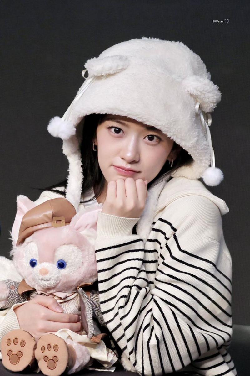 아이브 안유진