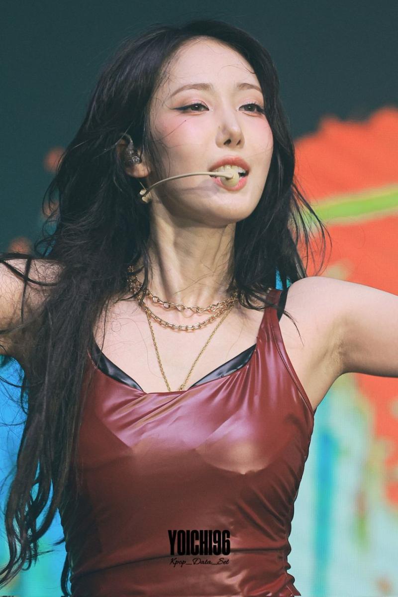 VIVIZ 신비