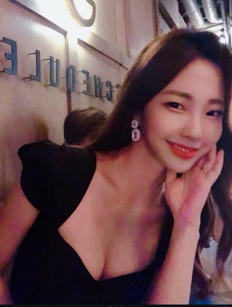 권민정 아나운서 스몰이지만 얼굴 몸매는 최상