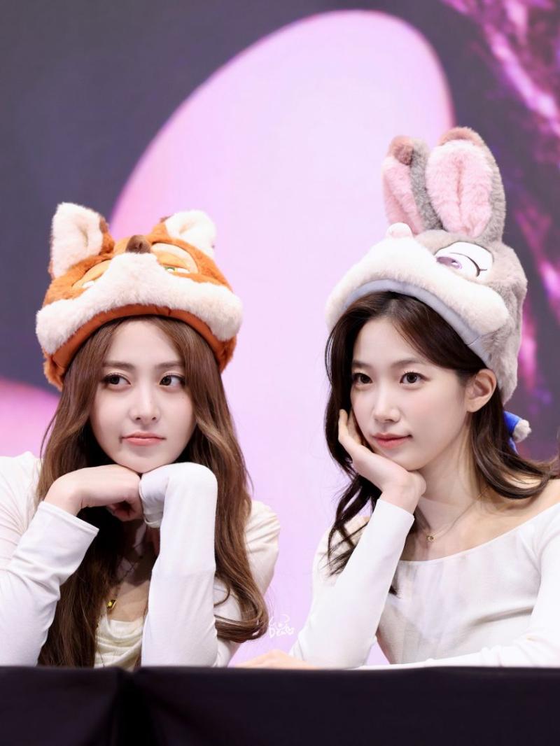 르세라핌 카즈하 허윤진